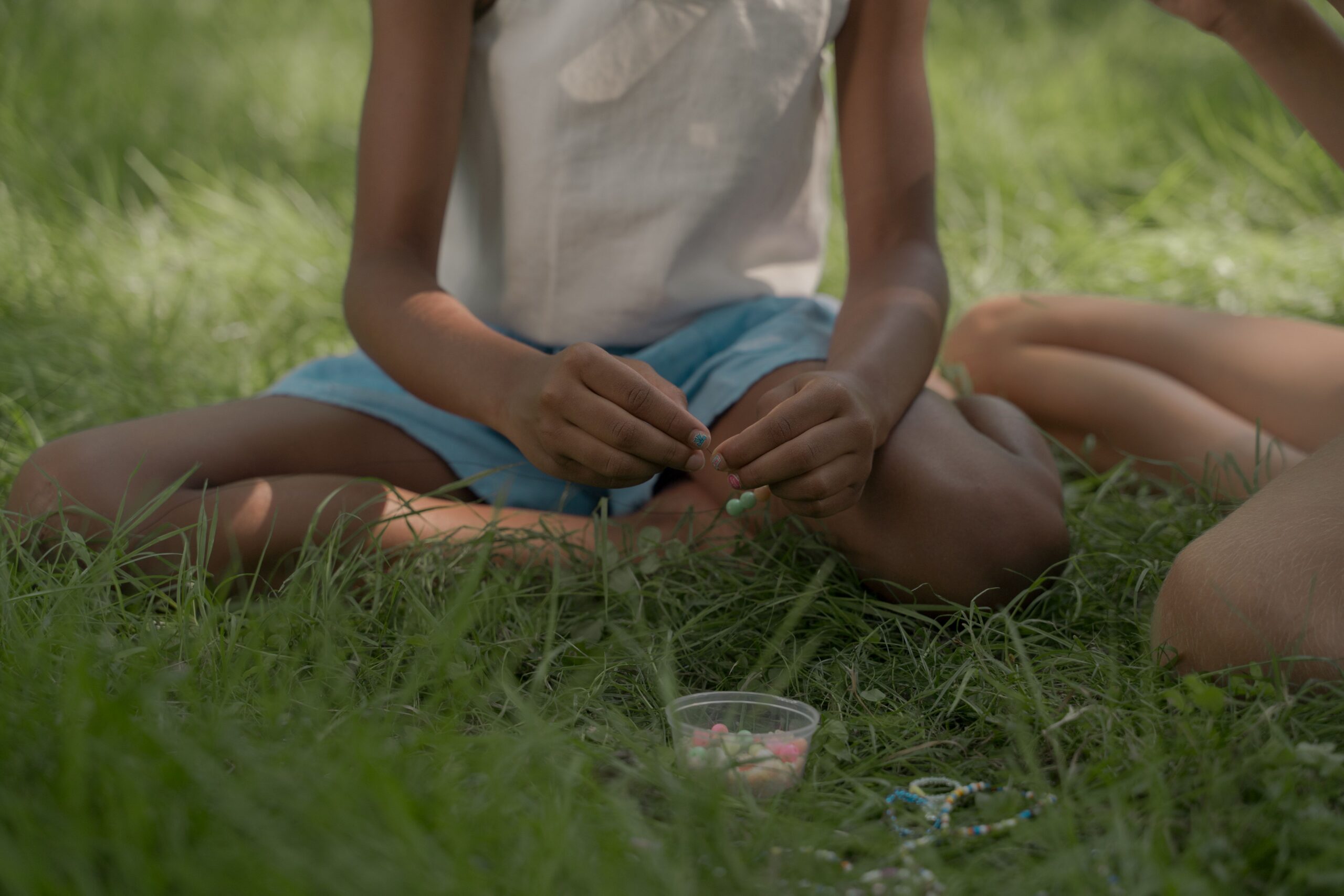 Tween -en Tienernamiddag (vanaf 10 jaar): Workshop Armbandjes